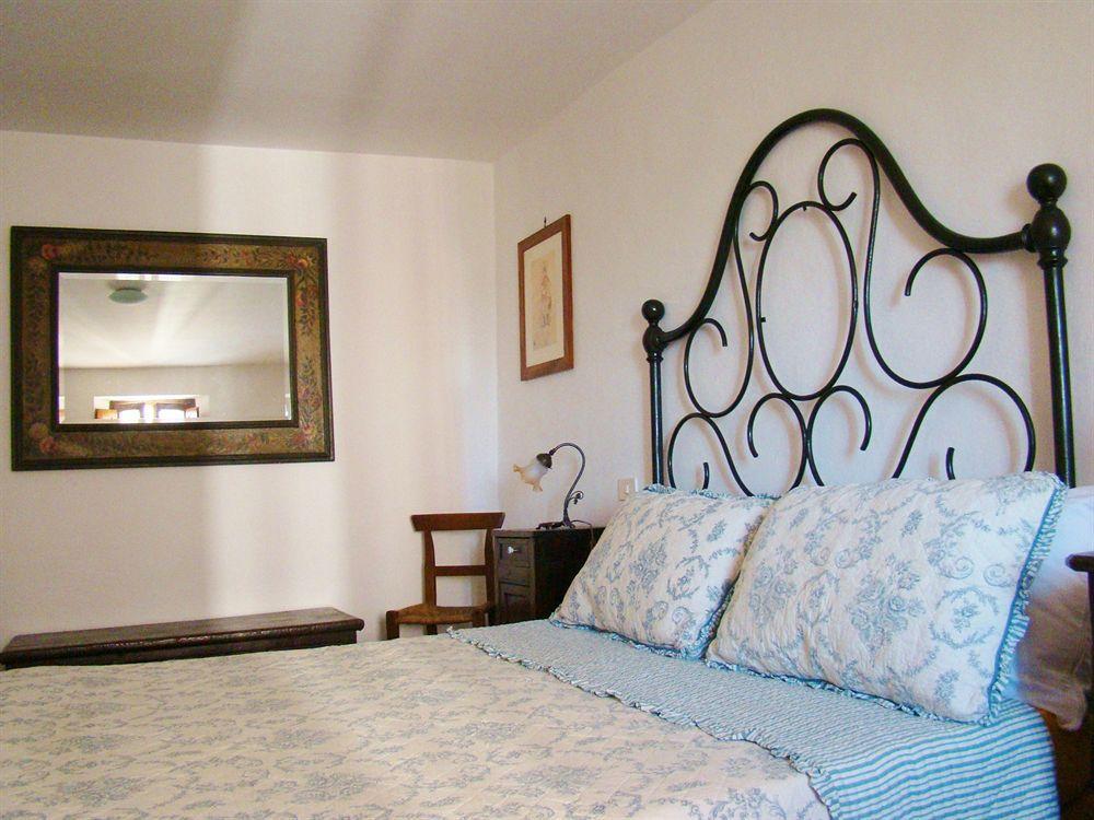 Borgo Tepolini Country House Кастель-дель-Пьяно Экстерьер фото