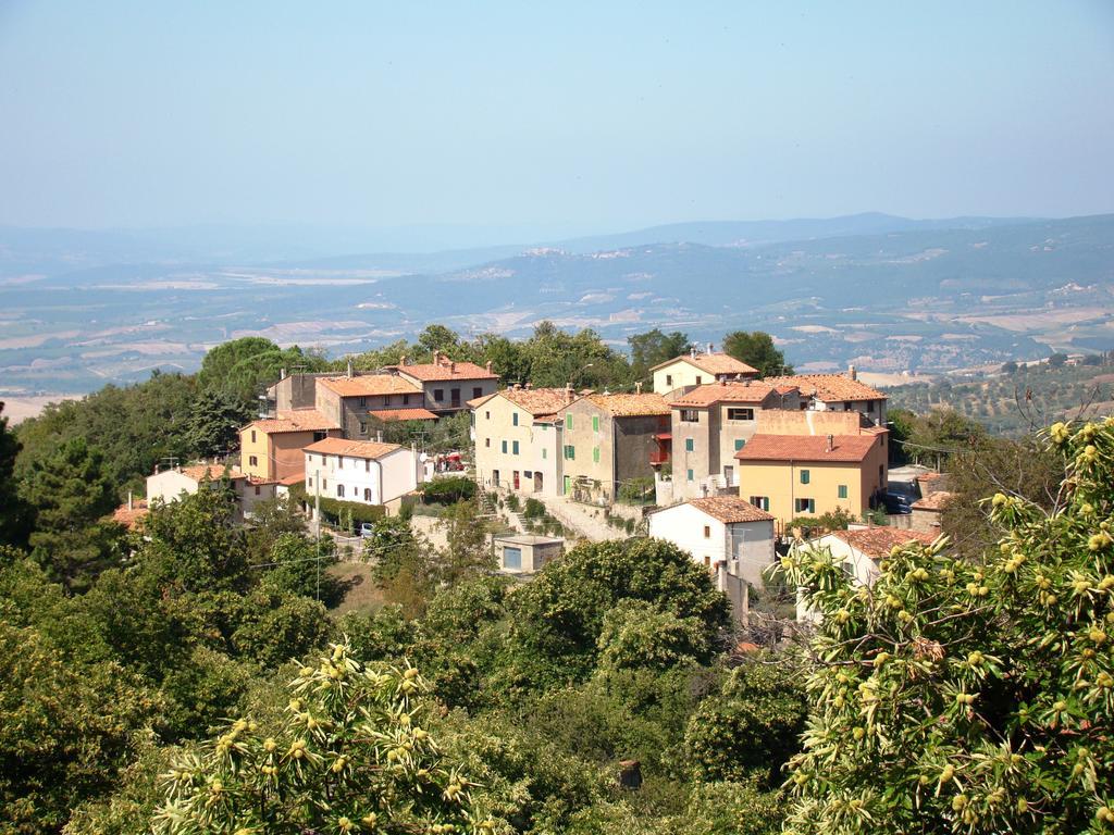Borgo Tepolini Country House Кастель-дель-Пьяно Экстерьер фото