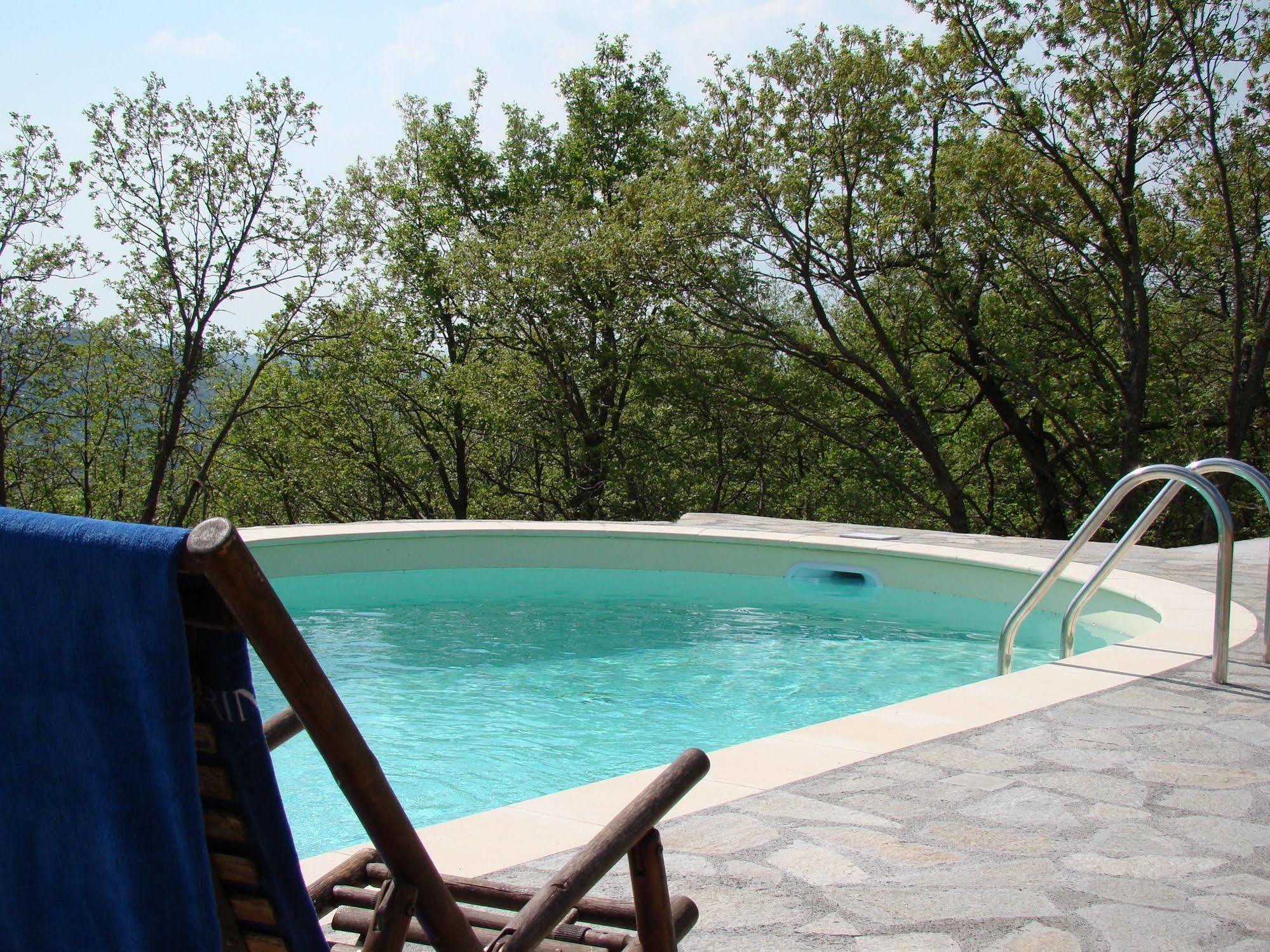 Borgo Tepolini Country House Кастель-дель-Пьяно Экстерьер фото