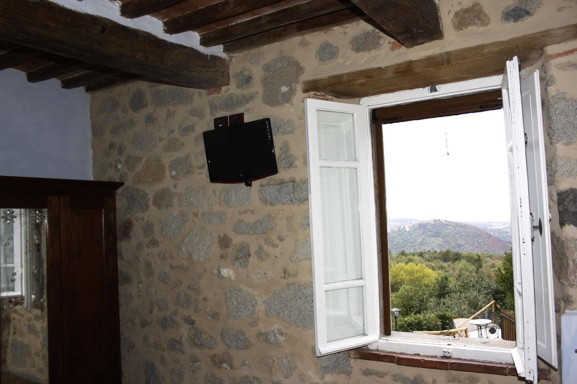 Borgo Tepolini Country House Кастель-дель-Пьяно Экстерьер фото